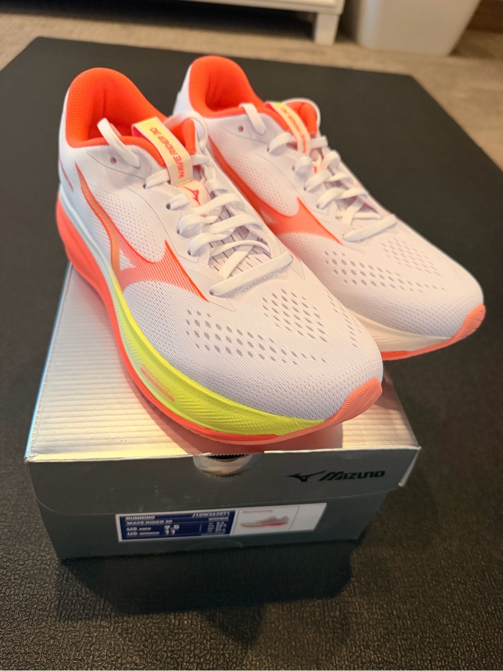 NEW Mizuno Wave Rider 30 Athletic Shoes Women 11 Men 9.5 Coral White